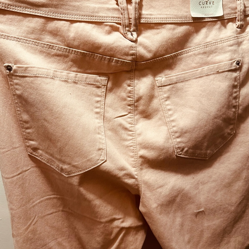 BNWT Pretty pink CURVE APPEAL cotton stretch jeggings size 14 waist 32